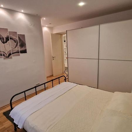 Apartman Roses 萨格勒布 外观 照片